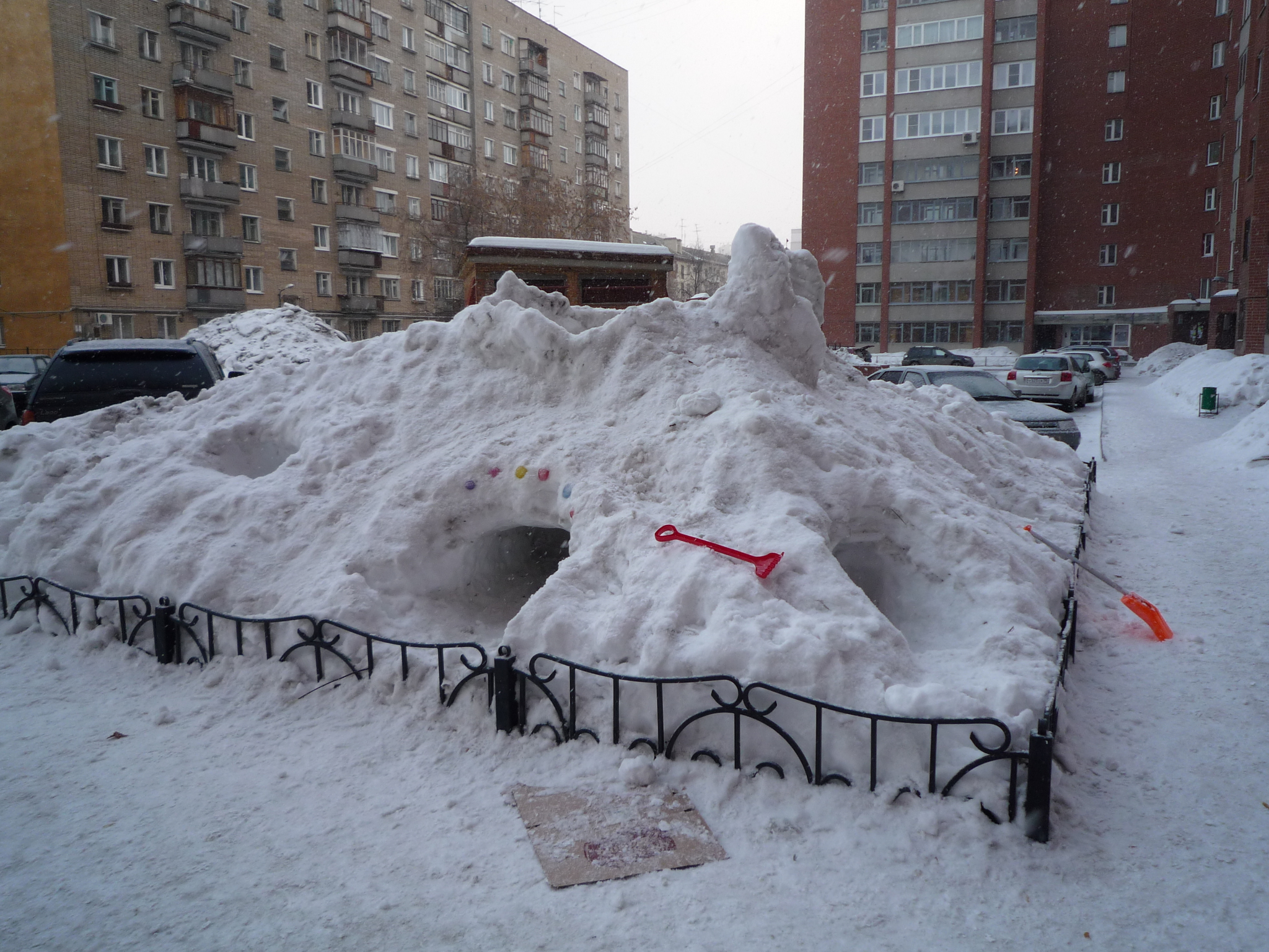 Тоннель в сугробе