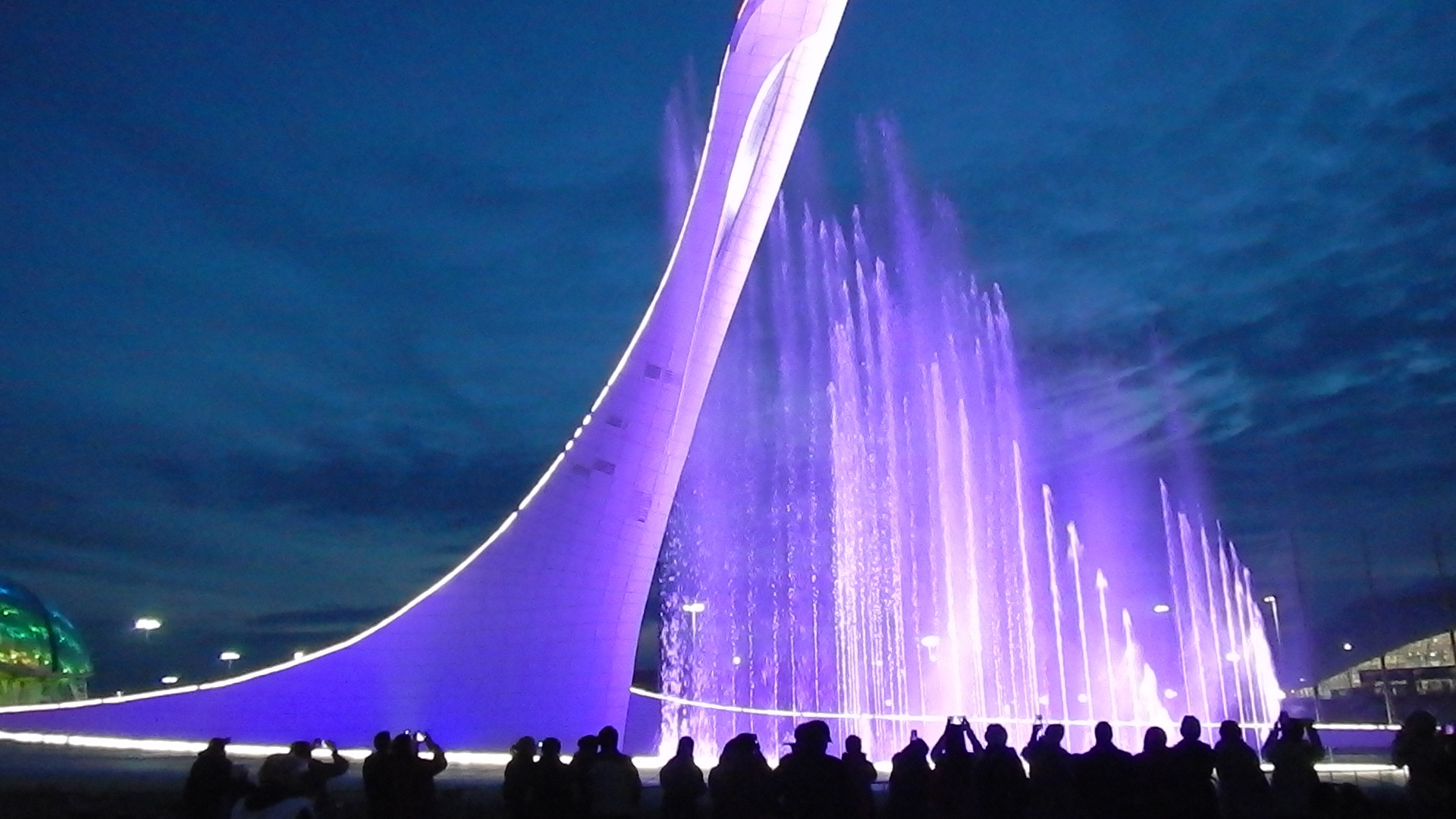 Олимпийский парк часы. Сочи парк фонтан. Олимпийский парк Сочи. Фонтан факел Сочи. Фонтан Олимпийский парк.