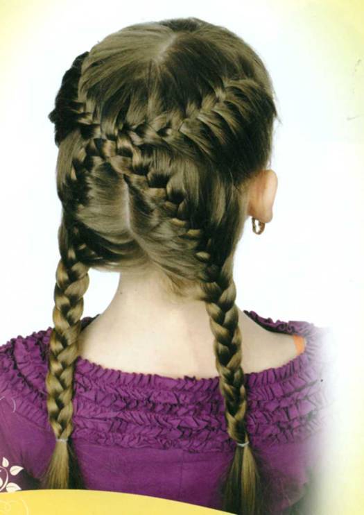 Колосок на длинные волосы для девочек. Коса крестом. Косички с подхватом. Французская коса крест накрест. Косички накрест.