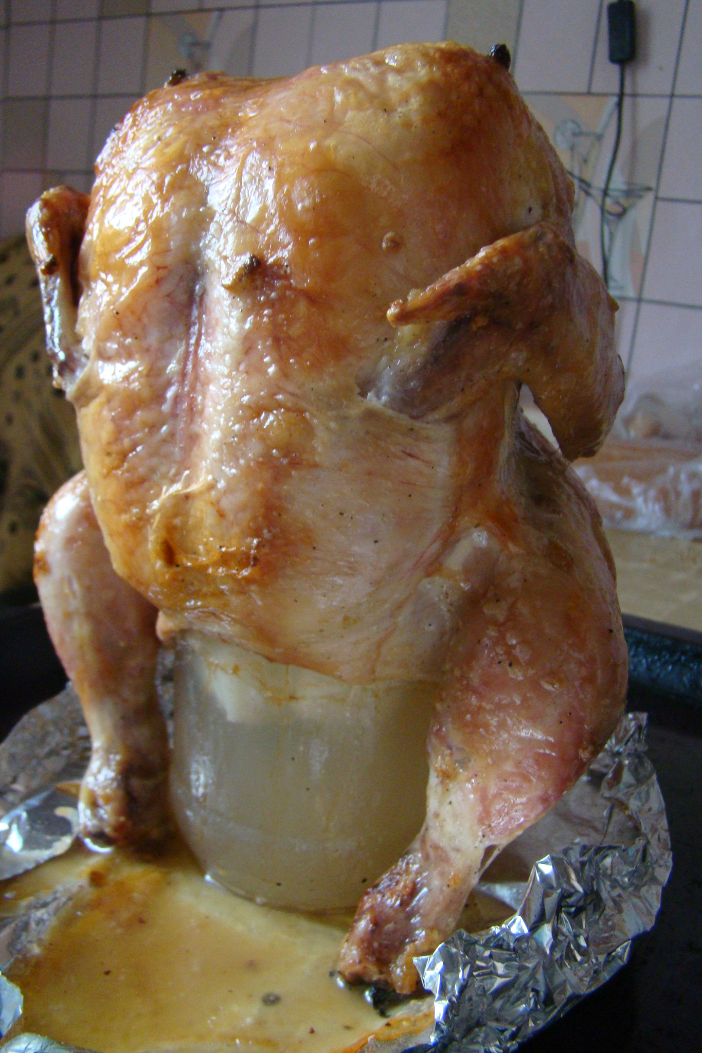 Курица на банке в духовке целиком с хрустящей корочкой рецепт с фото пошагово с фото