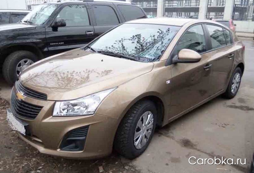 Chevrolet Cruze 2011 золотистый