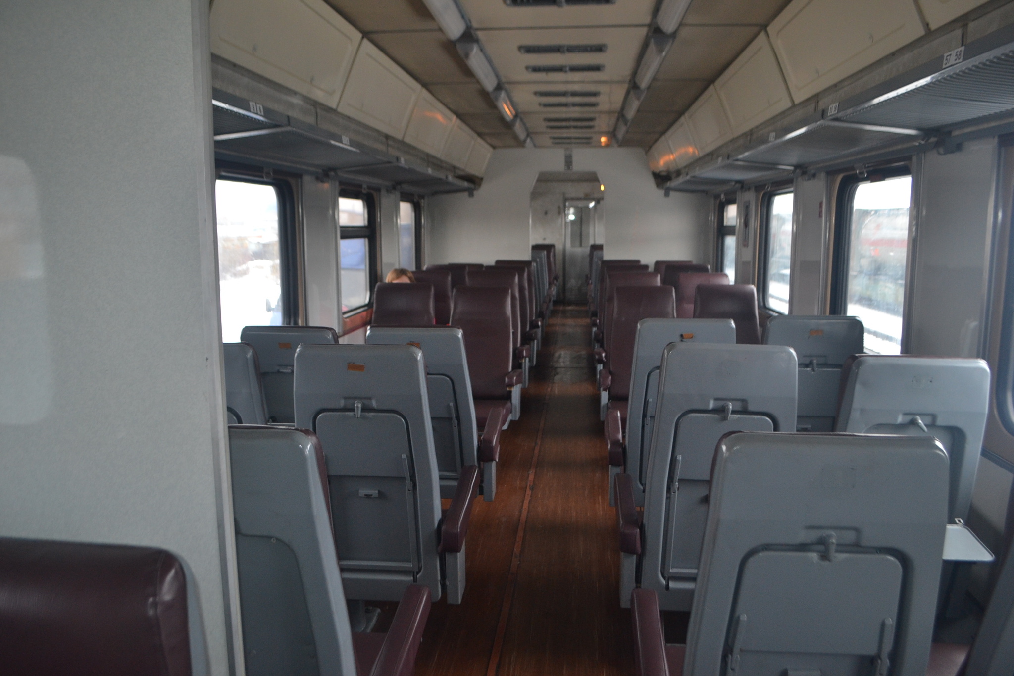 138 поезд фото сидячий вагон