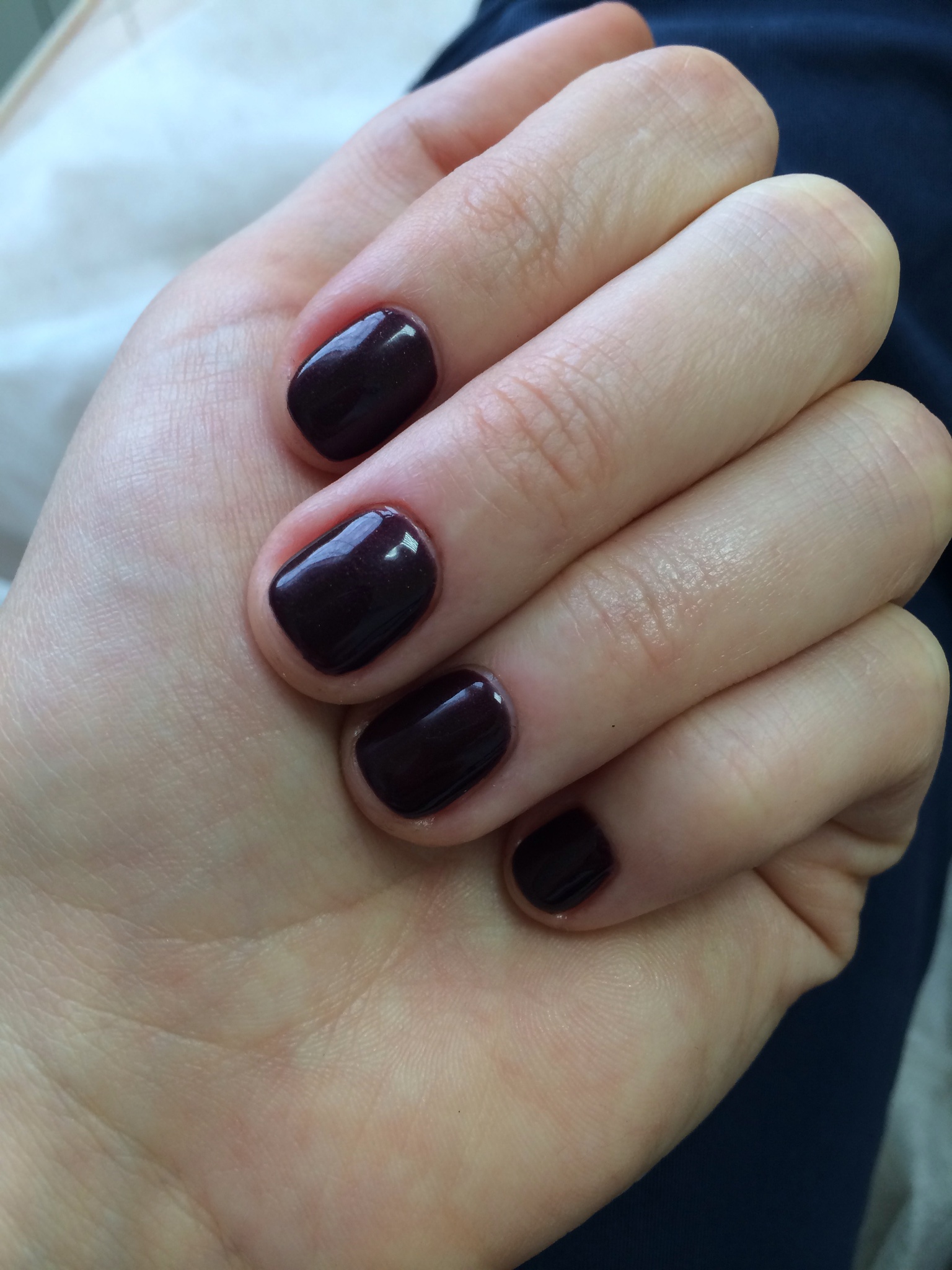 Отросший маникюр гель лаком. Отросший маникюр. Отросший гель лак. Отросший гель лак. Отросший маникюр на коротких ногтях.