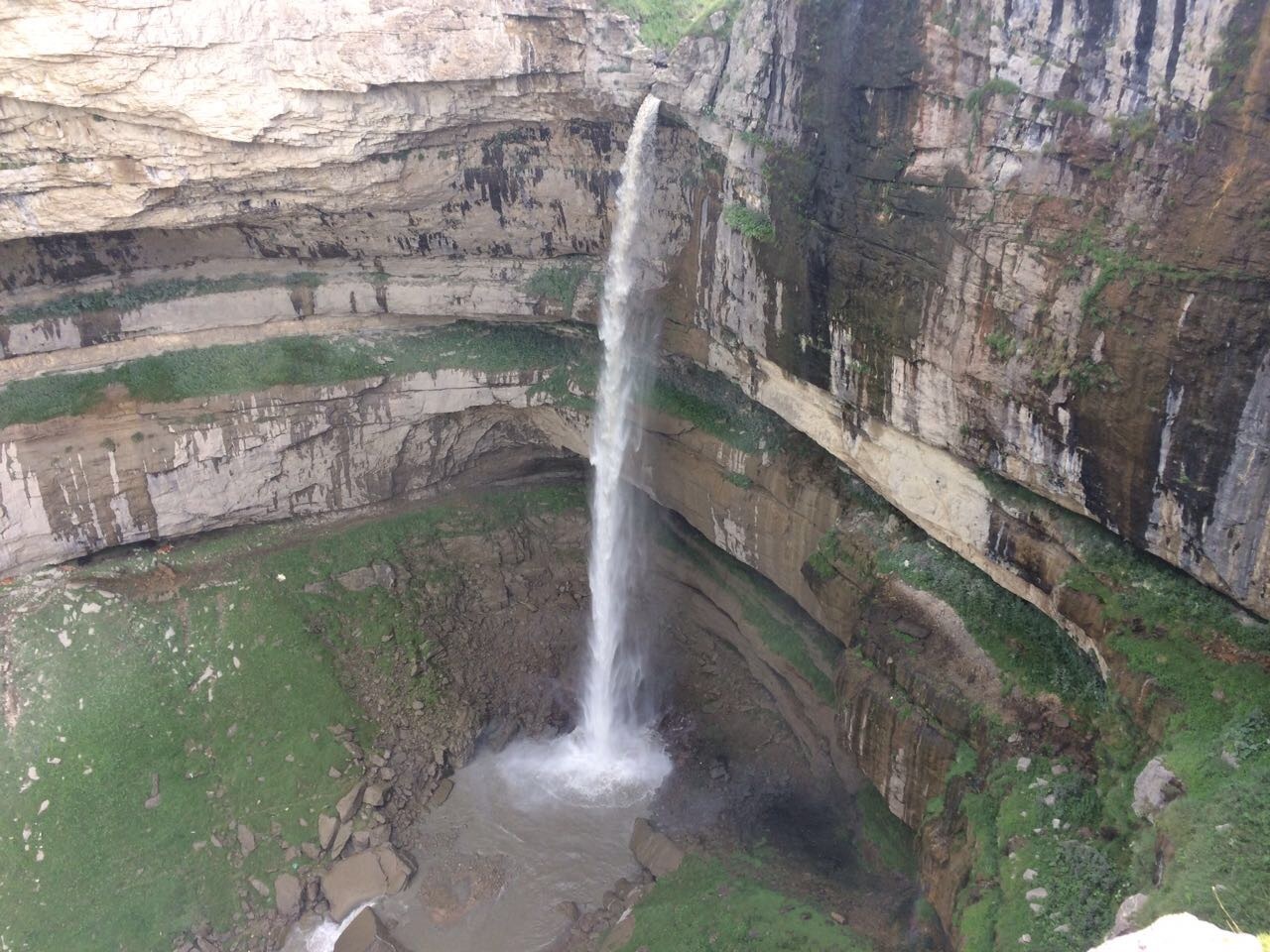Хунзахский водопад в августе